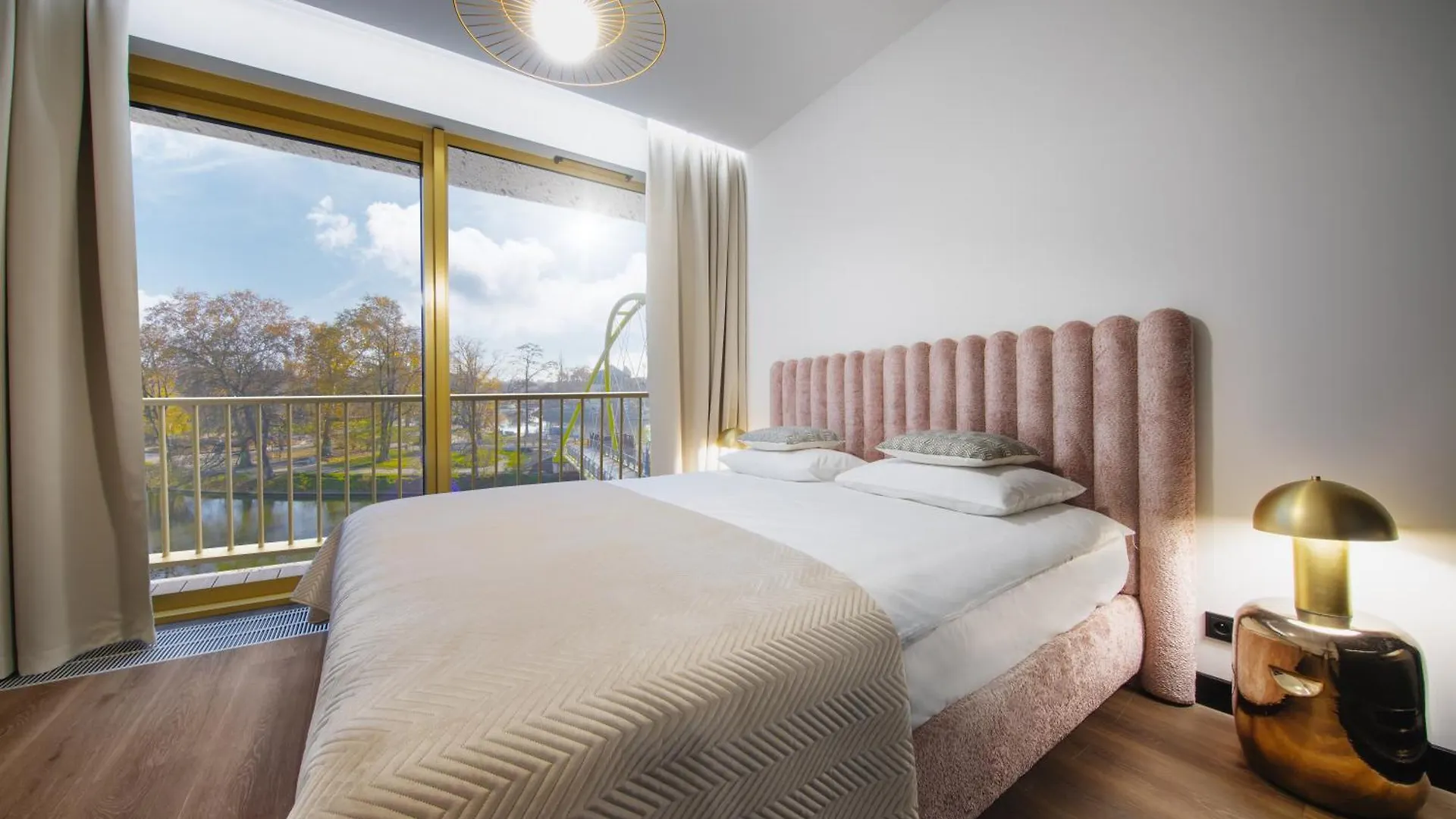 Boulevard Drobnera Residence - Apartamenty Z Widokiem Na Odre Wrocław 0*,  Polska