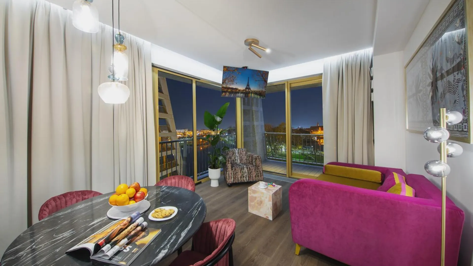 Hotel apartamentowy Boulevard Drobnera Residence - Apartamenty Z Widokiem Na Odre Wrocław Polska
