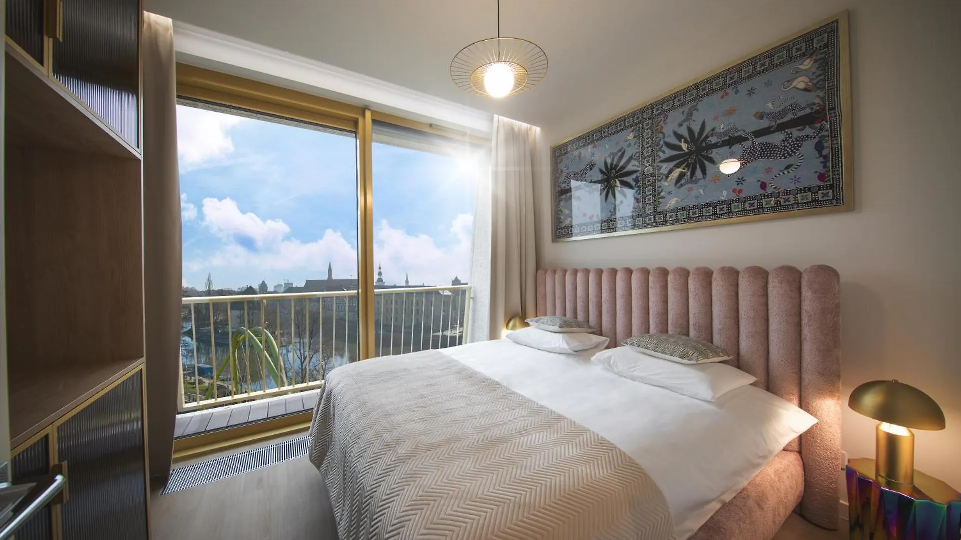 Apart Otel Boulevard Drobnera Residence - Apartamenty Z Widokiem Na Odre Wroclaw Polonya
