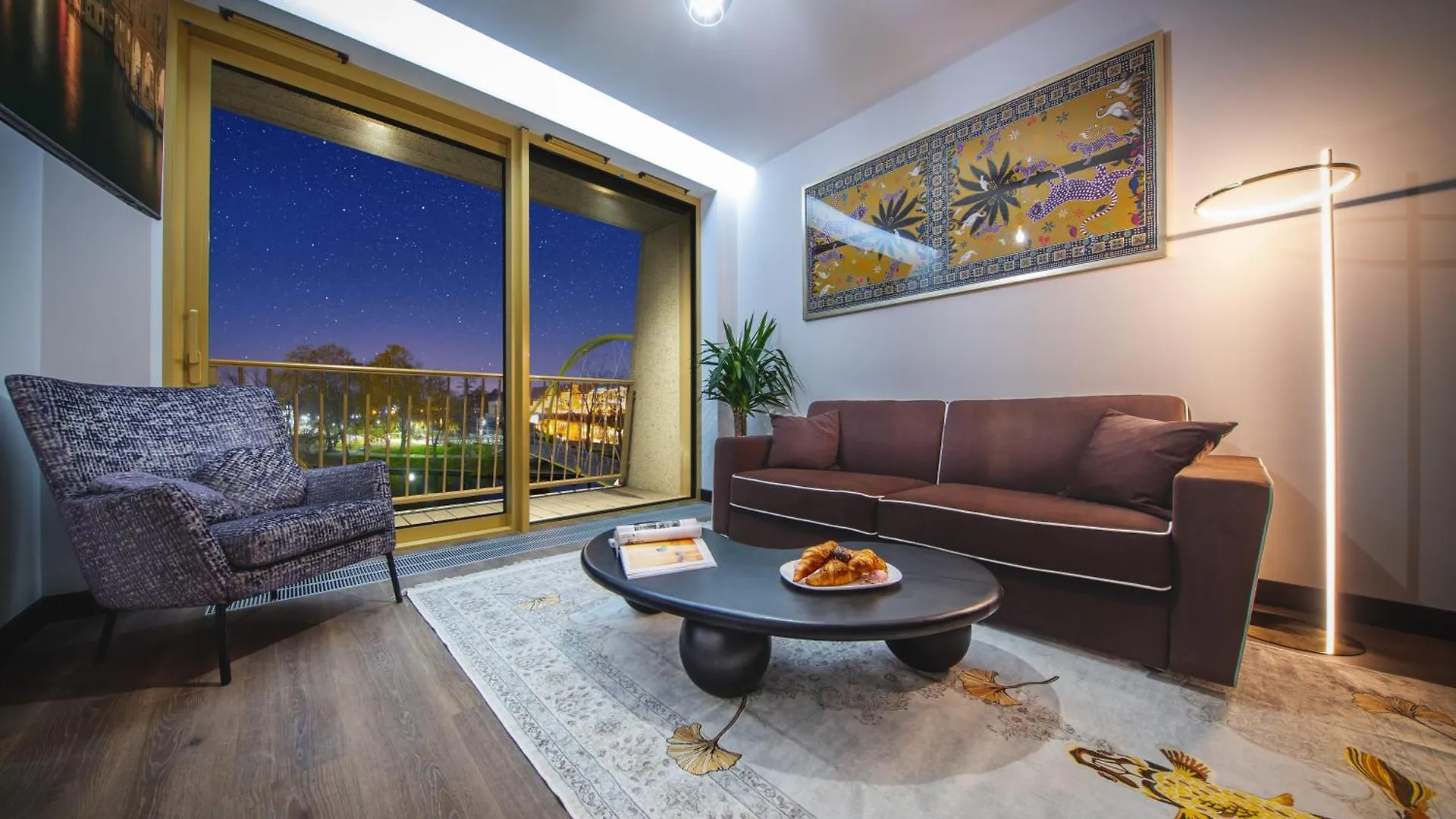 Boulevard Drobnera Residence - Apartamenty Z Widokiem Na Odre Wroclaw 0*,  Poland